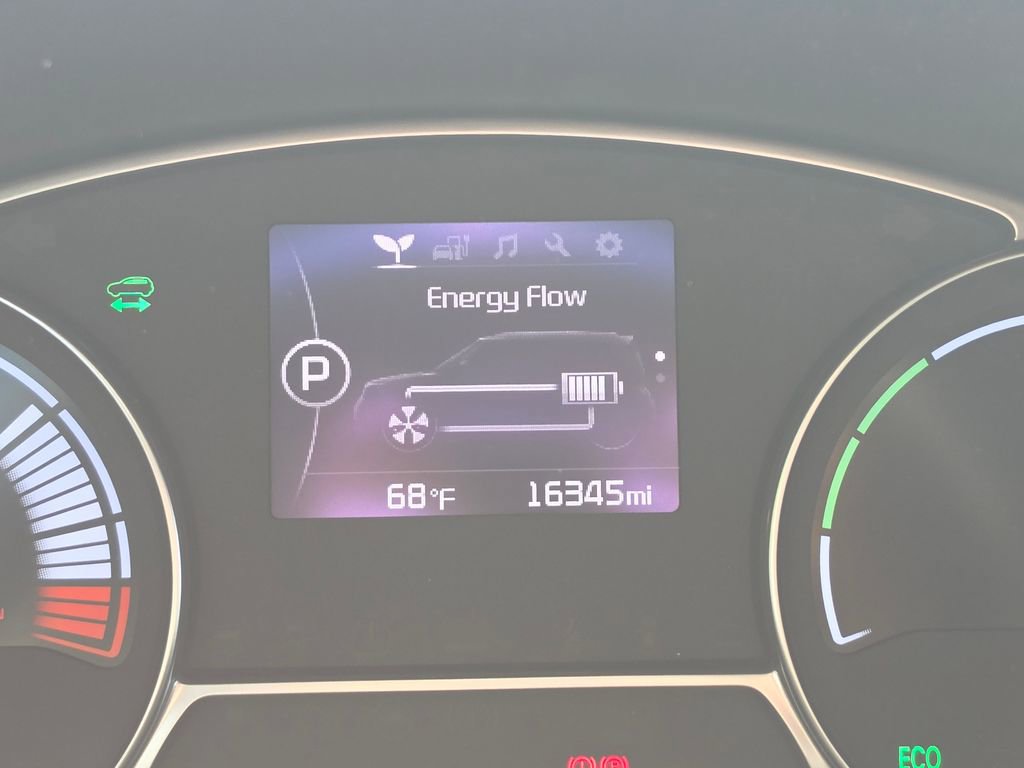 Used 2018 Kia Soul EV + w/ Sun & Fun Package FWD image 27