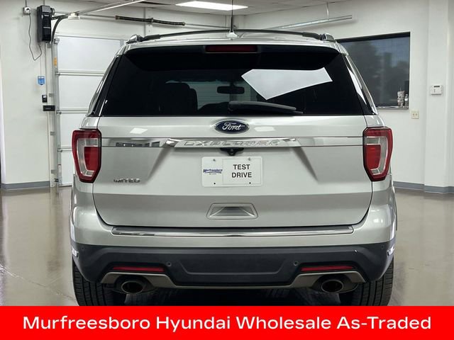 Used 2018 Ford Explorer Limited image 7