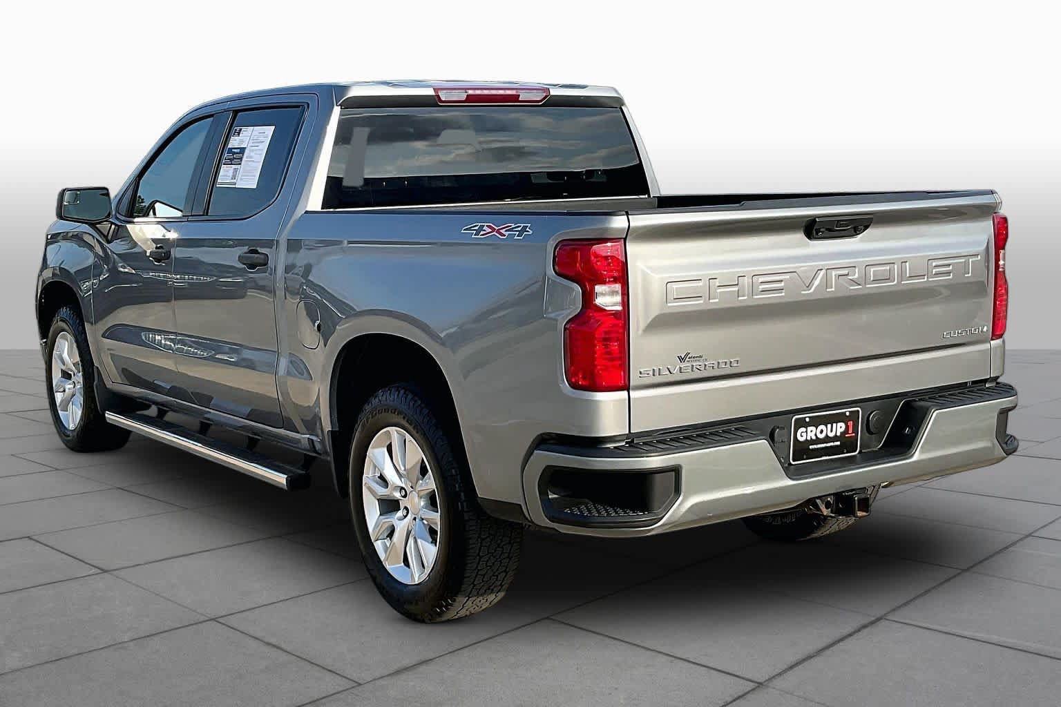 Used 2023 Chevrolet Silverado 1500 Custom AWD/4WD image 12