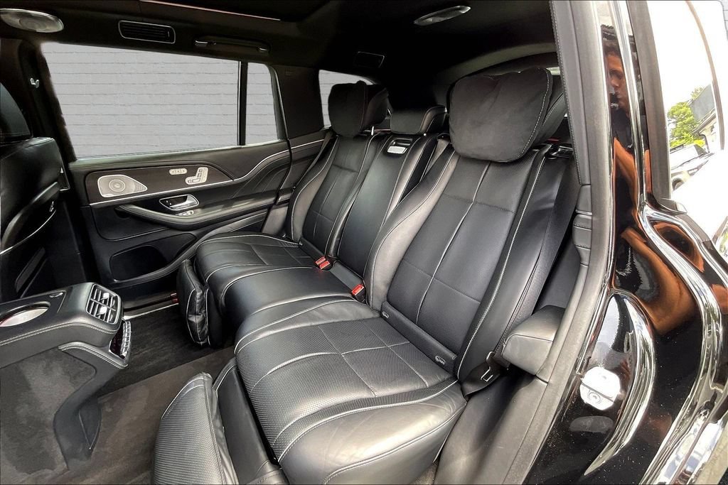 Used 2021 Mercedes-Benz Maybach GLS 600 4MATIC image 21