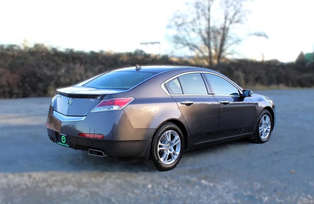 Used 2011 Acura TL w/ Technology Package FWD image 7