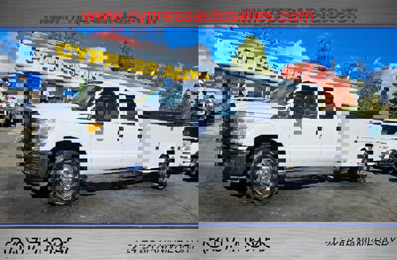 Used 2011 Ford F350 XL image 1