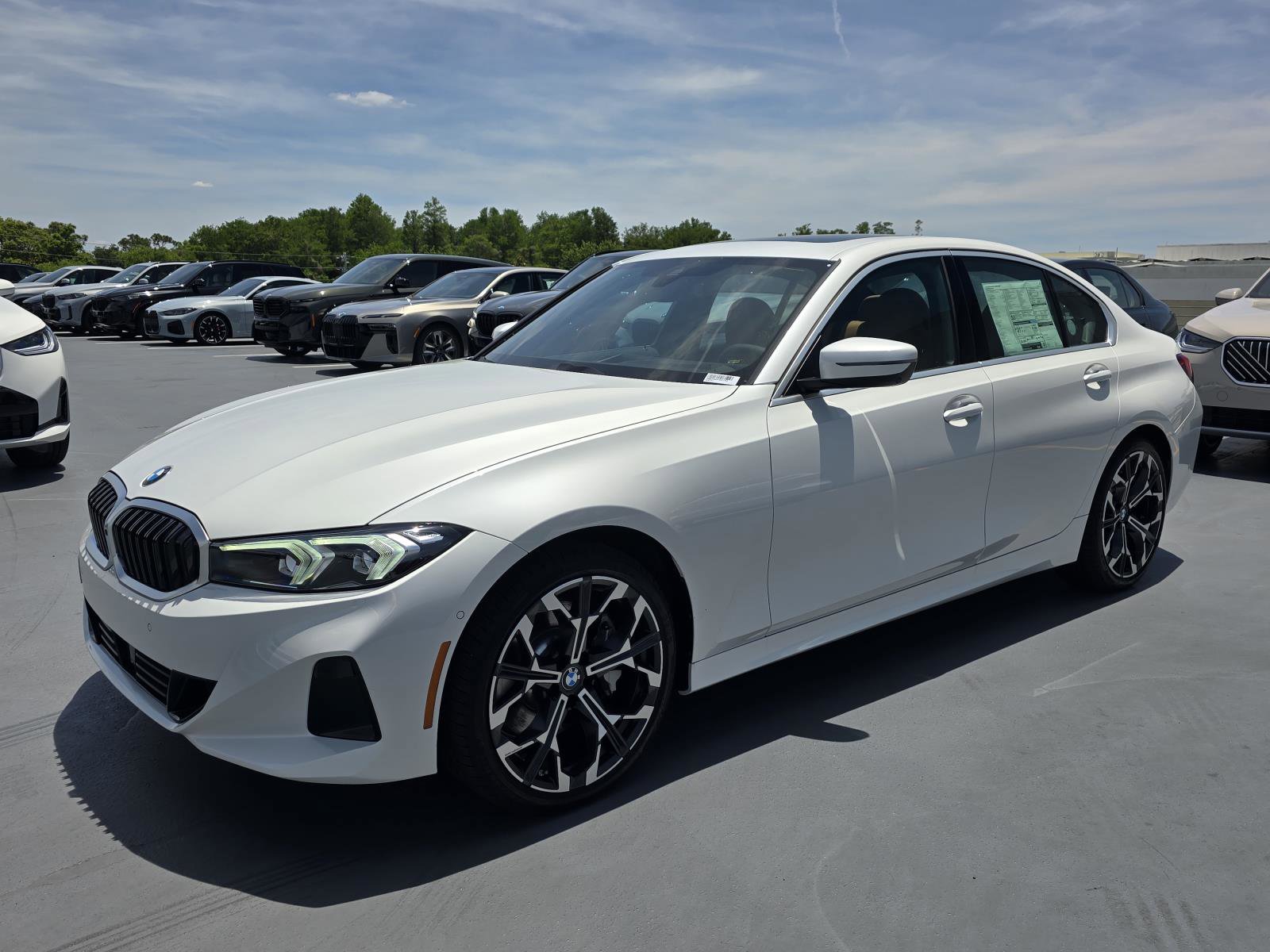 New 2026 BMW 330i Sedan w/ Premium Package RWD image 5