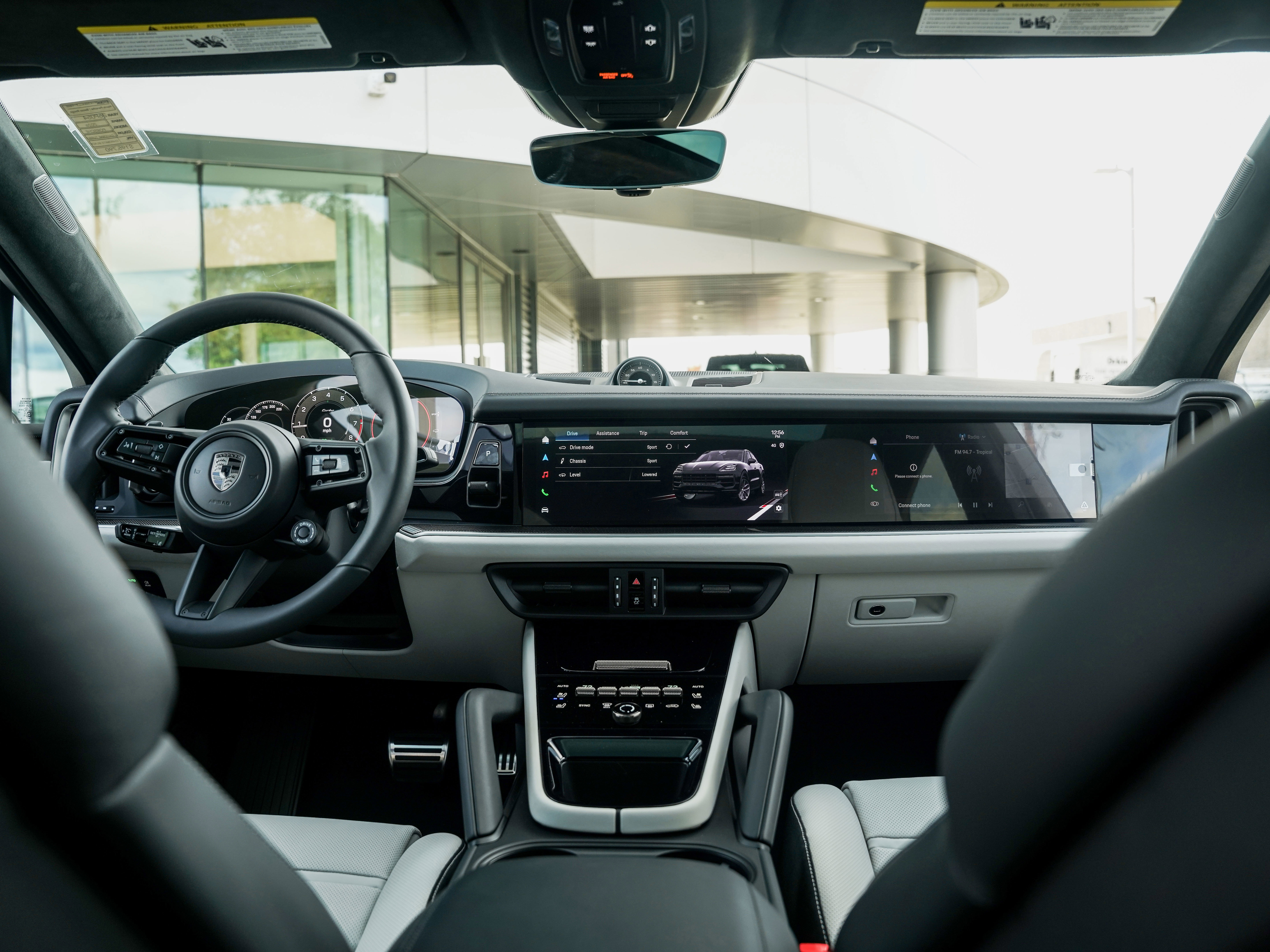 New 2026 Porsche Cayenne Turbo image 25