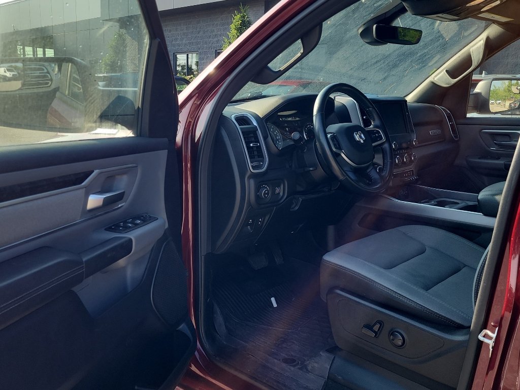 Used 2022 RAM 1500 Big Horn AWD/4WD image 9