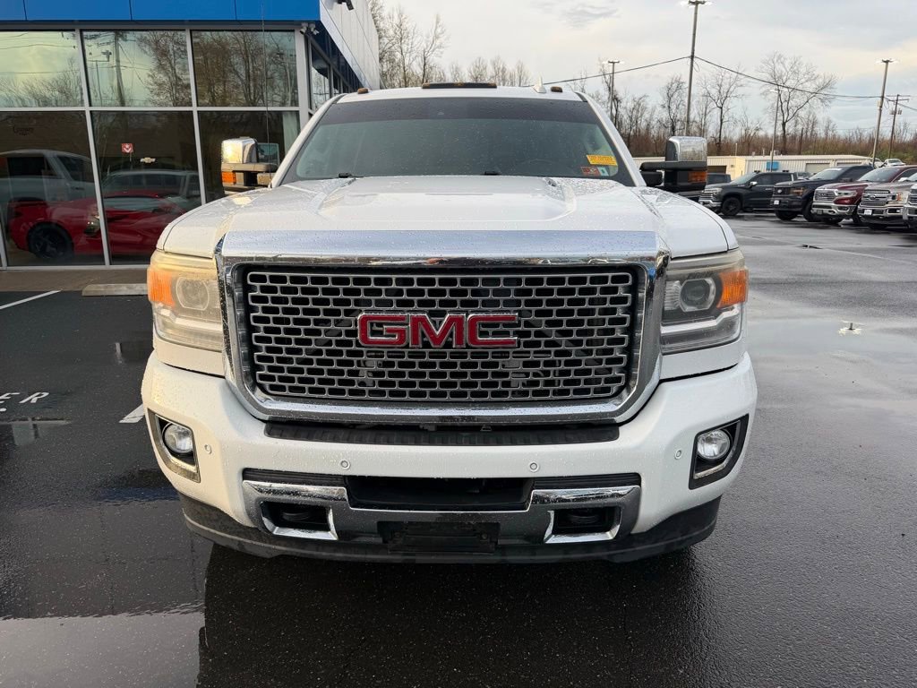 Used 2015 GMC Sierra 3500 Denali w/ Duramax Plus Package image 2