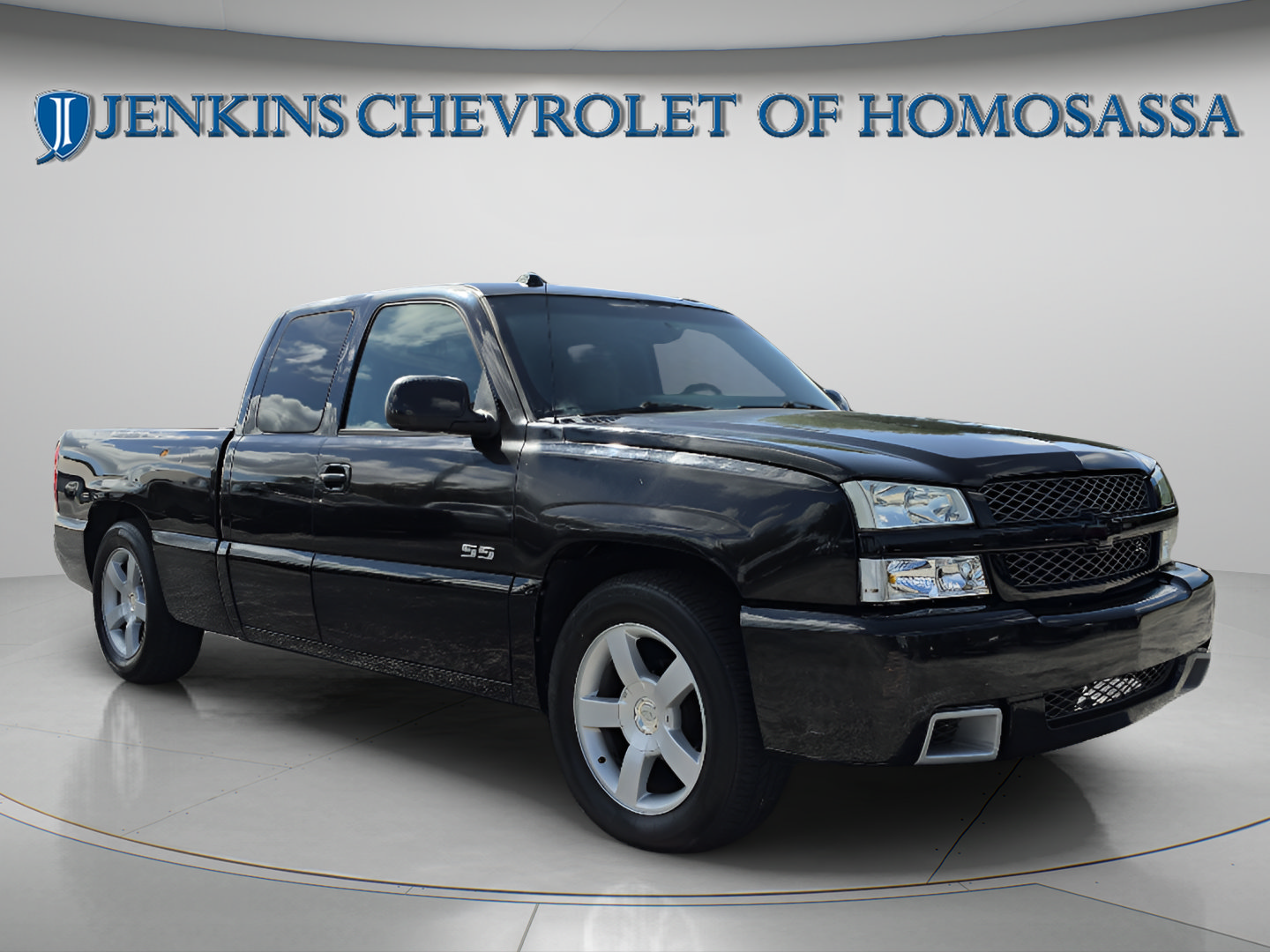 Used 2004 Chevrolet Silverado 1500 SS AWD/4WD image 12