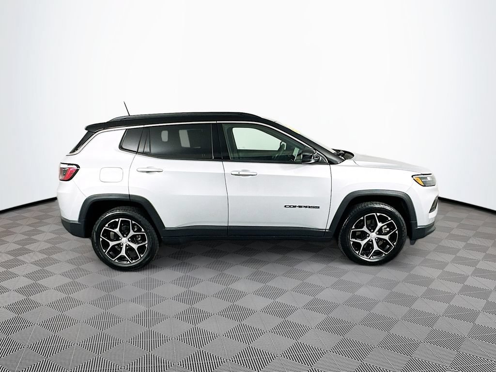 Certified 2024 Jeep Compass Limited AWD/4WD image 13