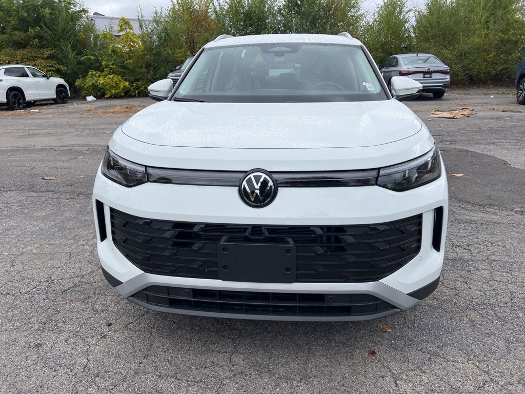 New 2026 Volkswagen Tiguan S image 2