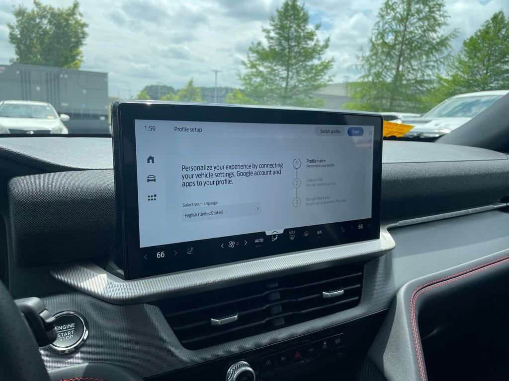 Used 2025 Ford Explorer ST-Line w/ Premium Package image 15