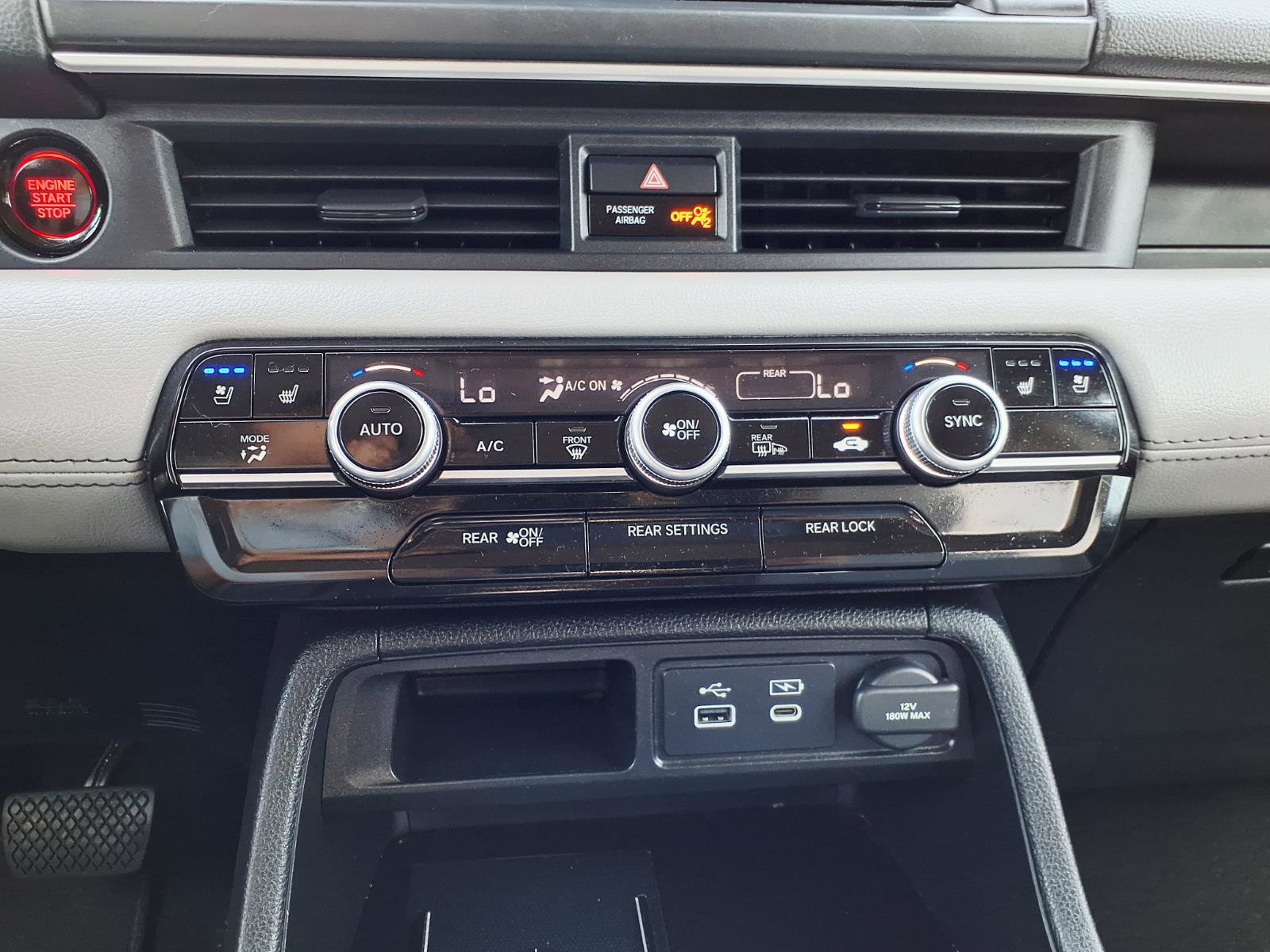 Used 2024 Honda Pilot Elite image 26