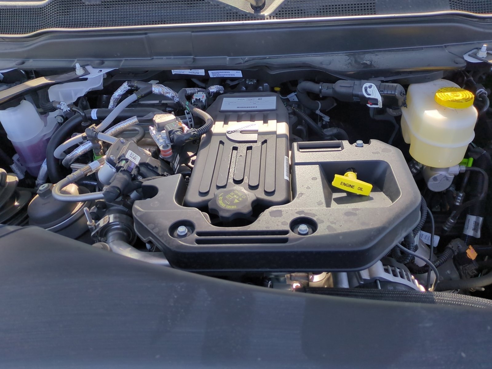 New 2026 RAM 2500 Laramie AWD/4WD image 22