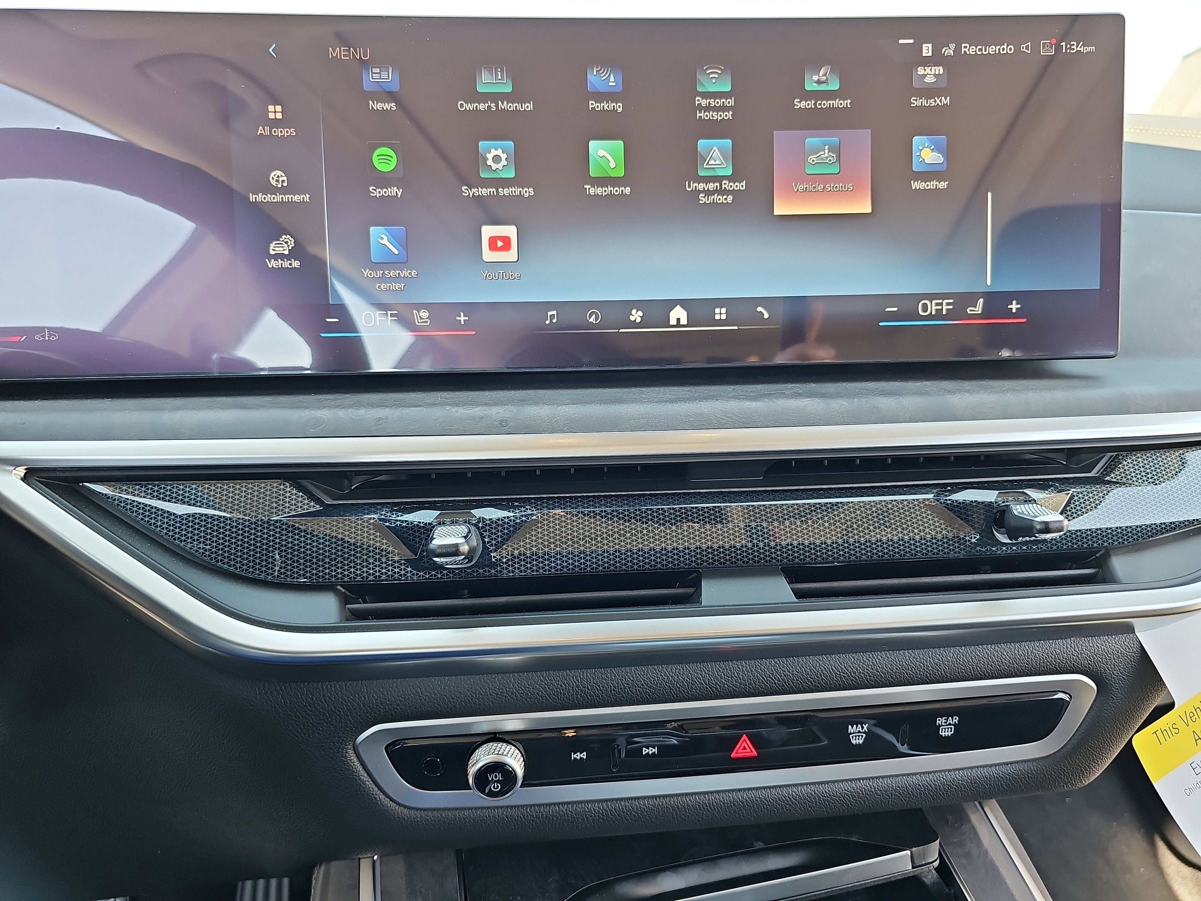 New 2026 BMW X7 xDrive40i w/ Premium Package image 23