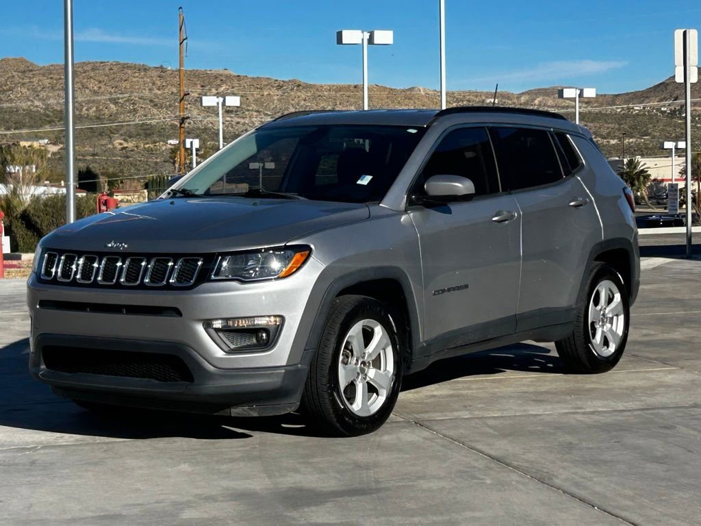 Used 2019 Jeep Compass Latitude image 4