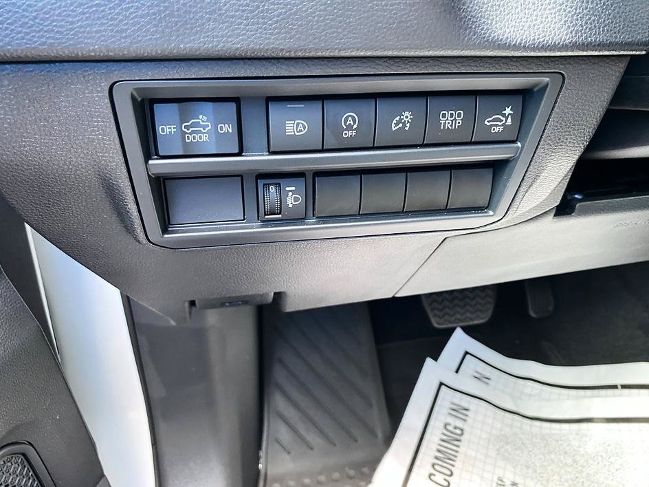 Used 2024 Toyota Tundra SR5 w/ SR5 Convenience Package RWD image 21
