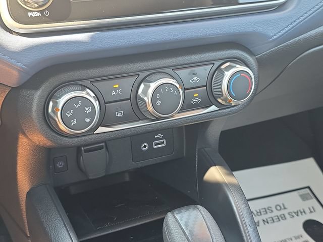 Certified 2024 Nissan Versa SV w/ Trunk Package FWD image 19