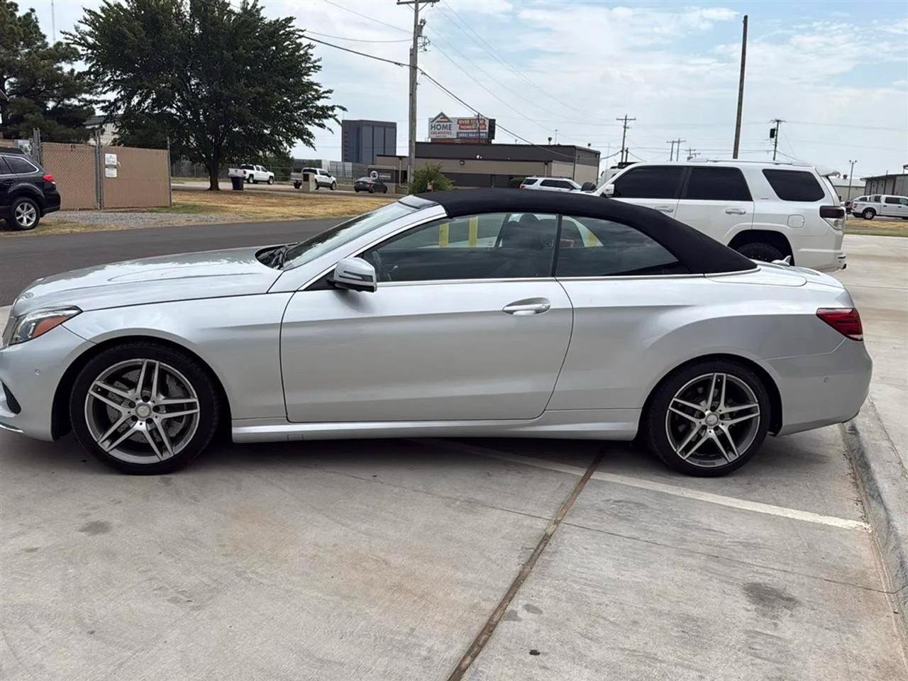 Used 2014 Mercedes-Benz E 550 Cabriolet image 36
