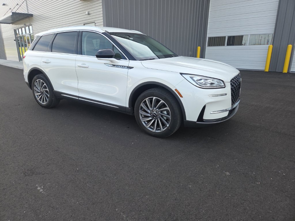 Used 2024 Lincoln Corsair Reserve FWD image 25