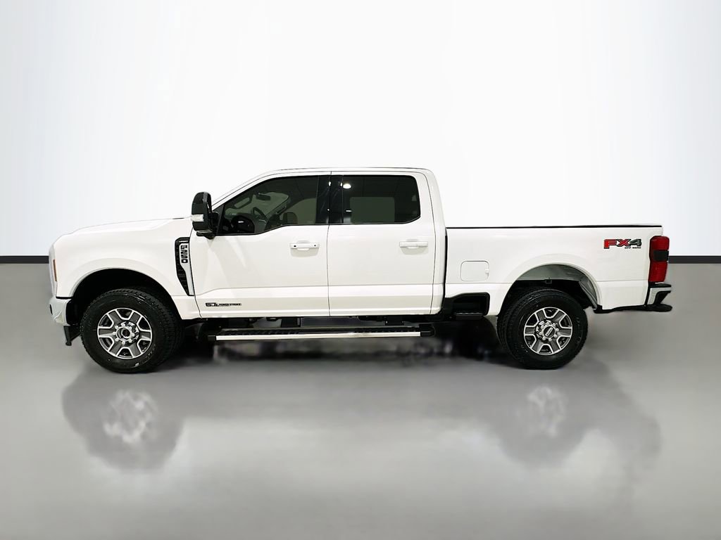 Used 2026 Ford F250 Lariat w/ FX4 Off-Road Package AWD/4WD image 4