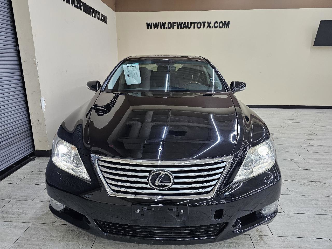 Used 2012 Lexus LS 460 AWD image 3
