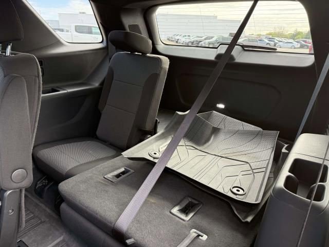 Certified 2023 Chevrolet Traverse LT w/ LPO, Floor Liner Package AWD/4WD image 17