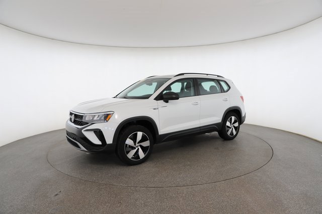 Used 2024 Volkswagen Taos S image 3