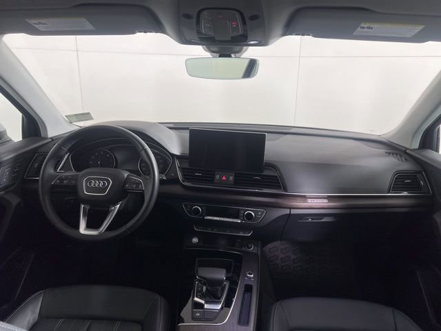Certified 2023 Audi Q5 2.0T Premium w/ Convenience Package AWD/4WD image 19