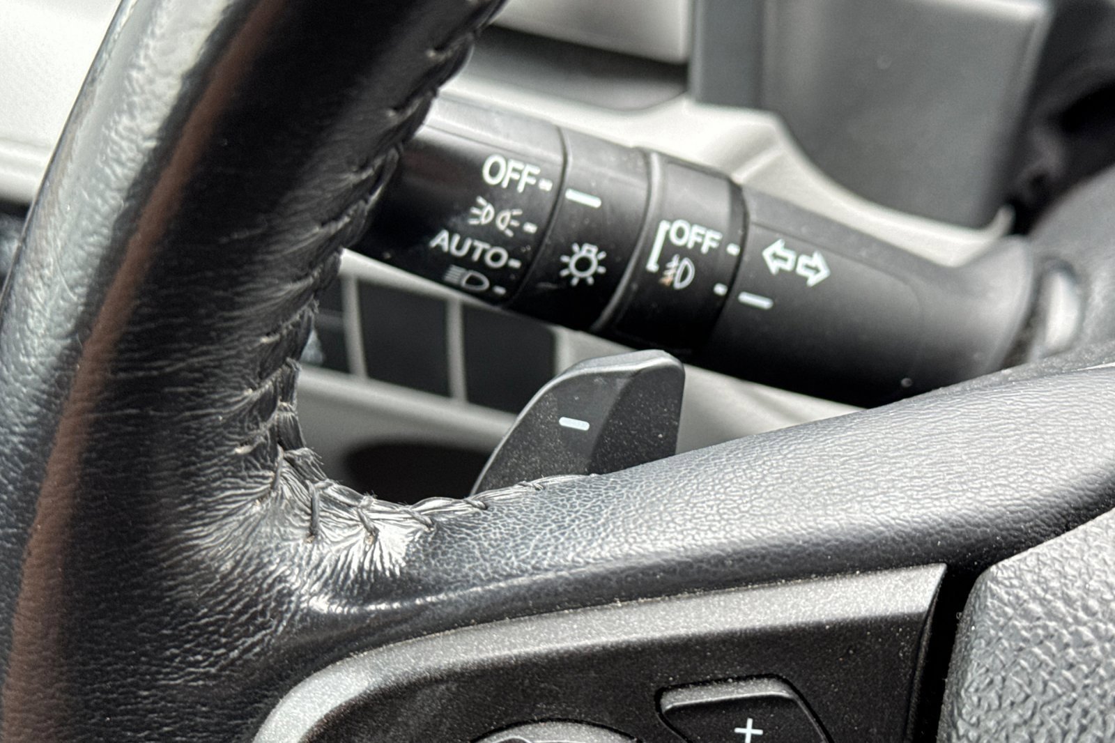 Used 2023 Honda Odyssey EX-L image 38