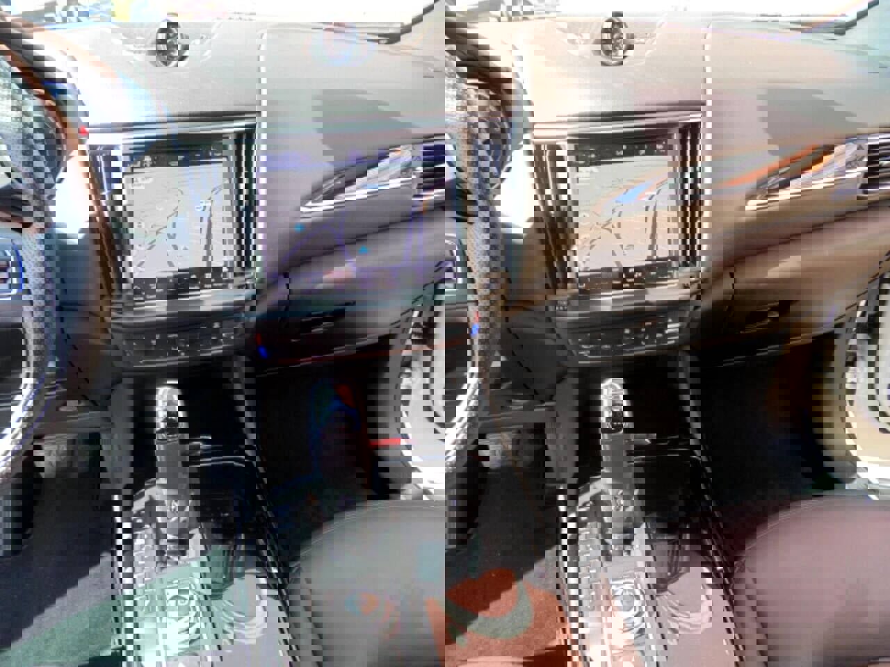 Used 2021 Maserati Levante image 10