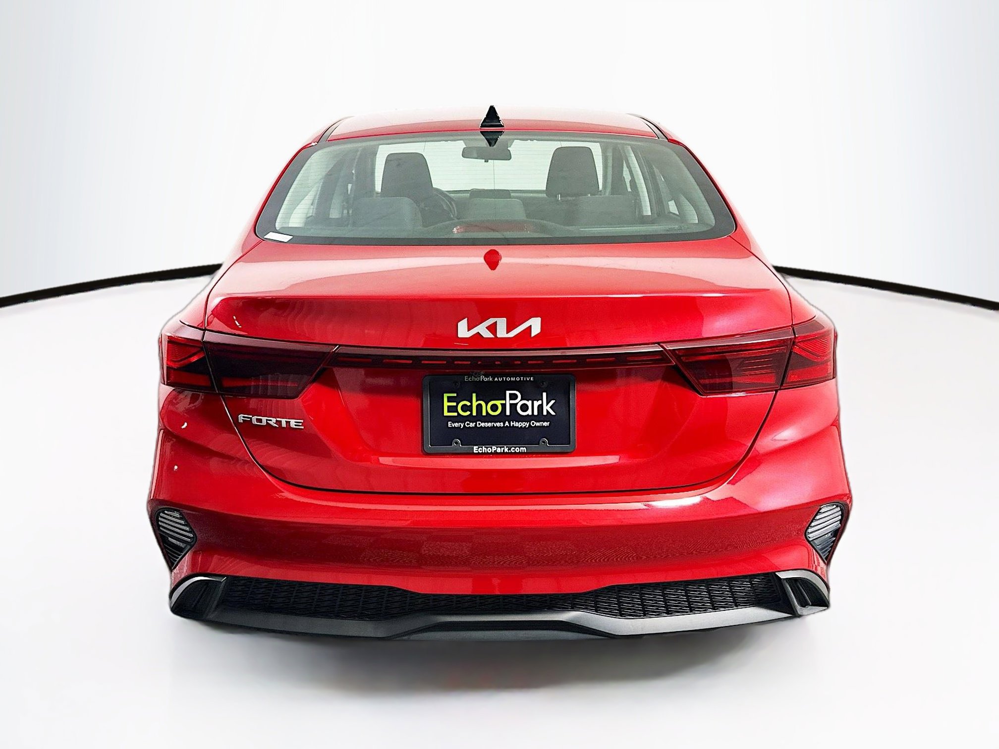 Used 2024 Kia Forte LXS image 7