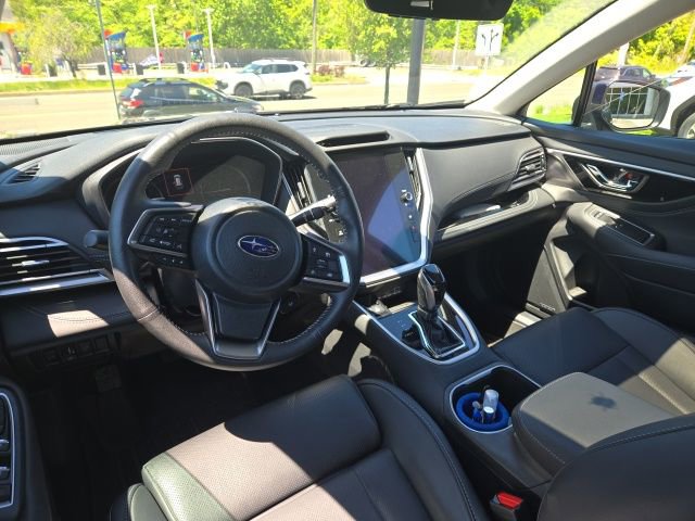 Used 2024 Subaru Outback Limited AWD/4WD image 2