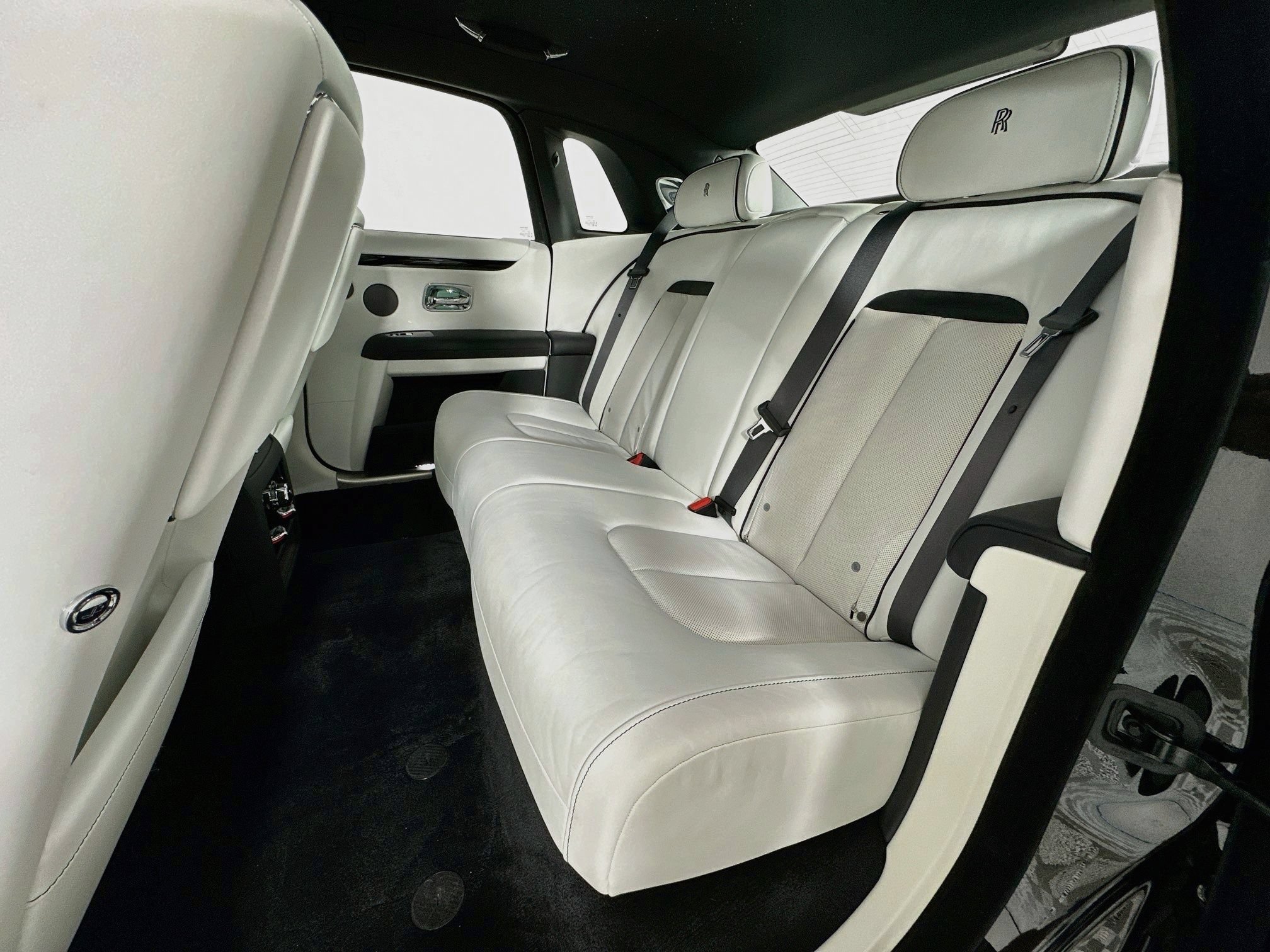 Certified 2022 Rolls-Royce Ghost AWD/4WD image 24