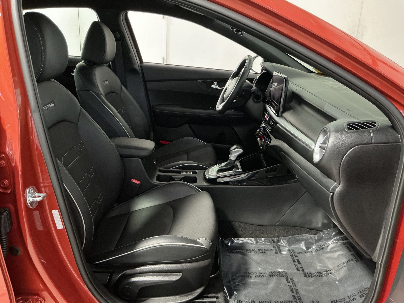 Used 2023 Kia Forte GT-Line w/ GT-Line Technology Package FWD image 26