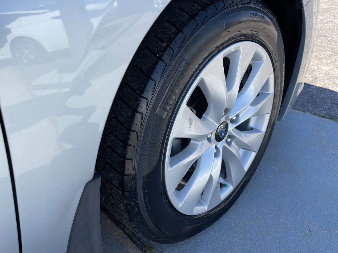 Used 2016 Subaru Legacy 2.5i Premium image 7