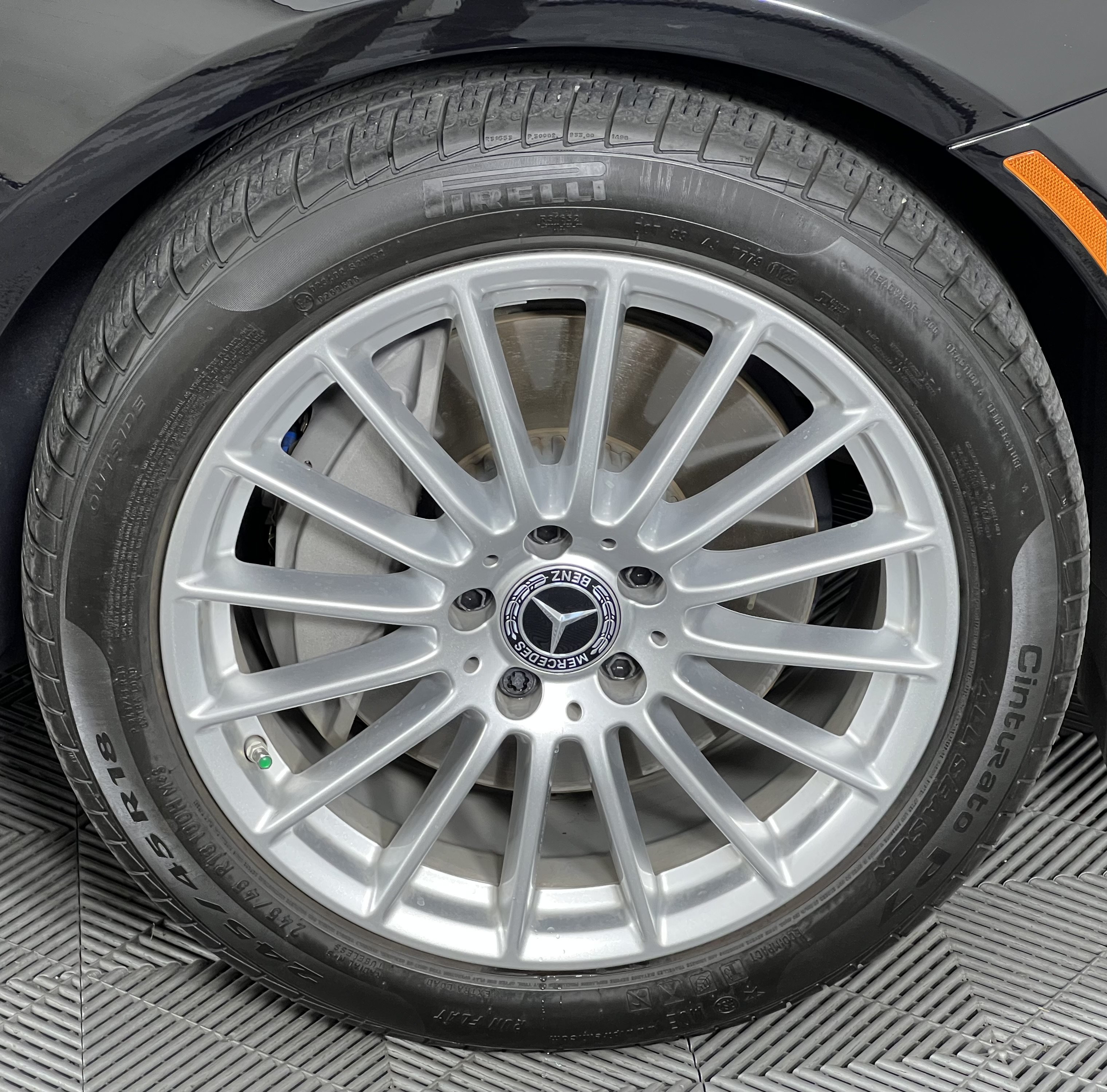 Certified 2023 Mercedes-Benz E 350 4MATIC Sedan image 15