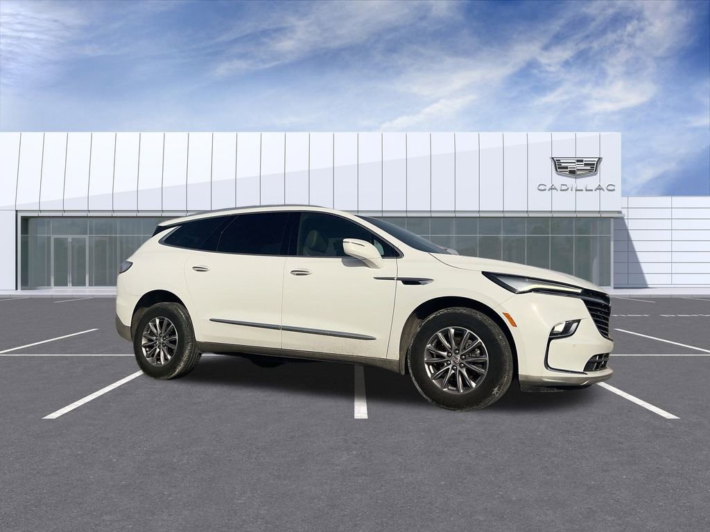 Used 2023 Buick Enclave Essence