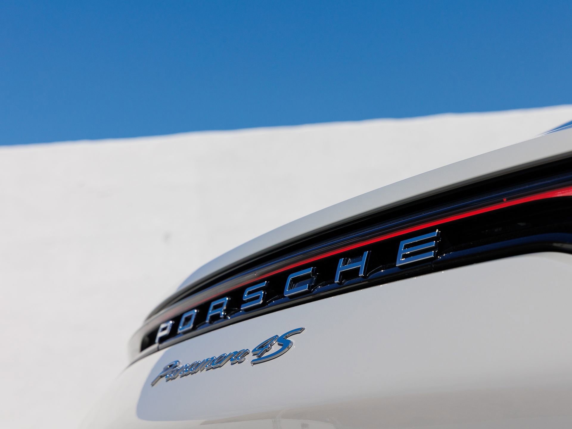 Certified 2023 Porsche Panamera 4S AWD/4WD image 12