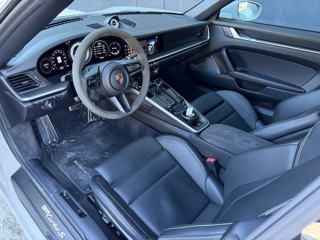 Certified 2022 Porsche 911 Turbo S image 17