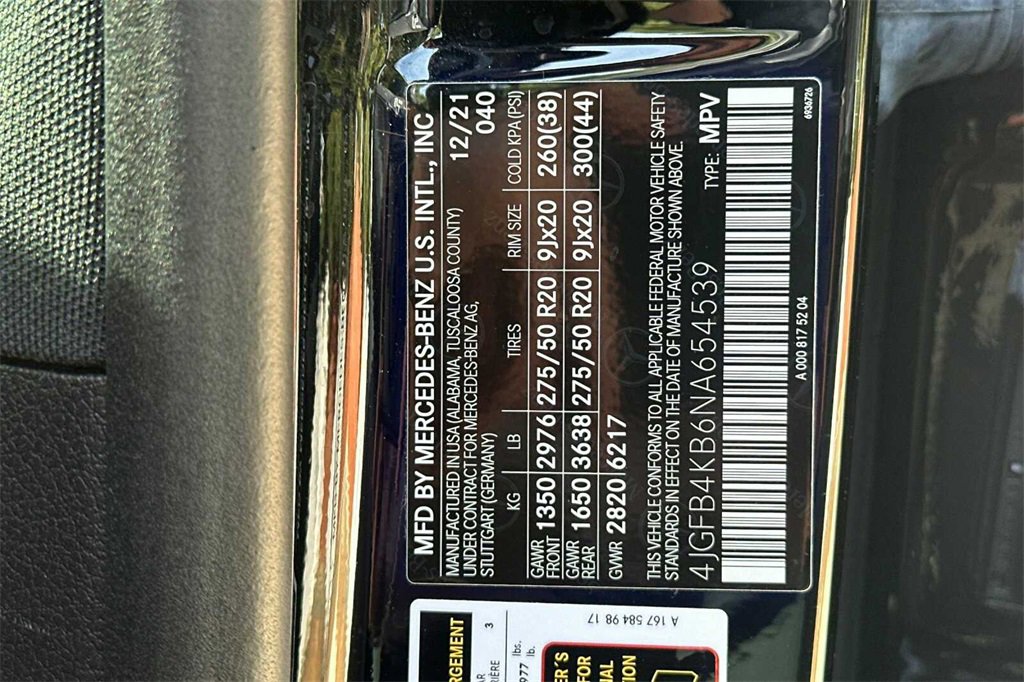 Used 2022 Mercedes-Benz GLE 350 4MATIC w/ AMG Line Exterior image 40