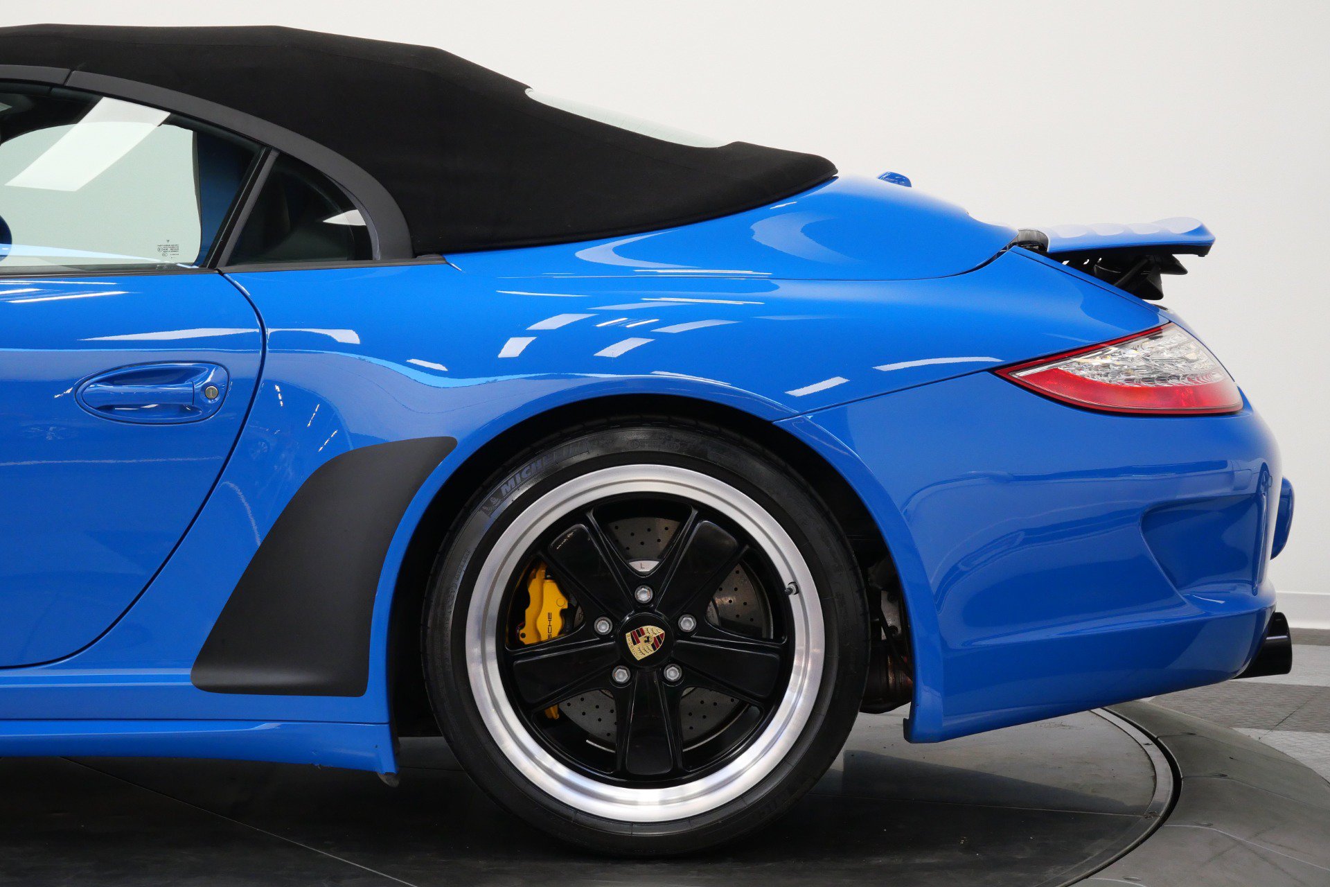 Used 2011 Porsche 911 Speedster RWD image 62