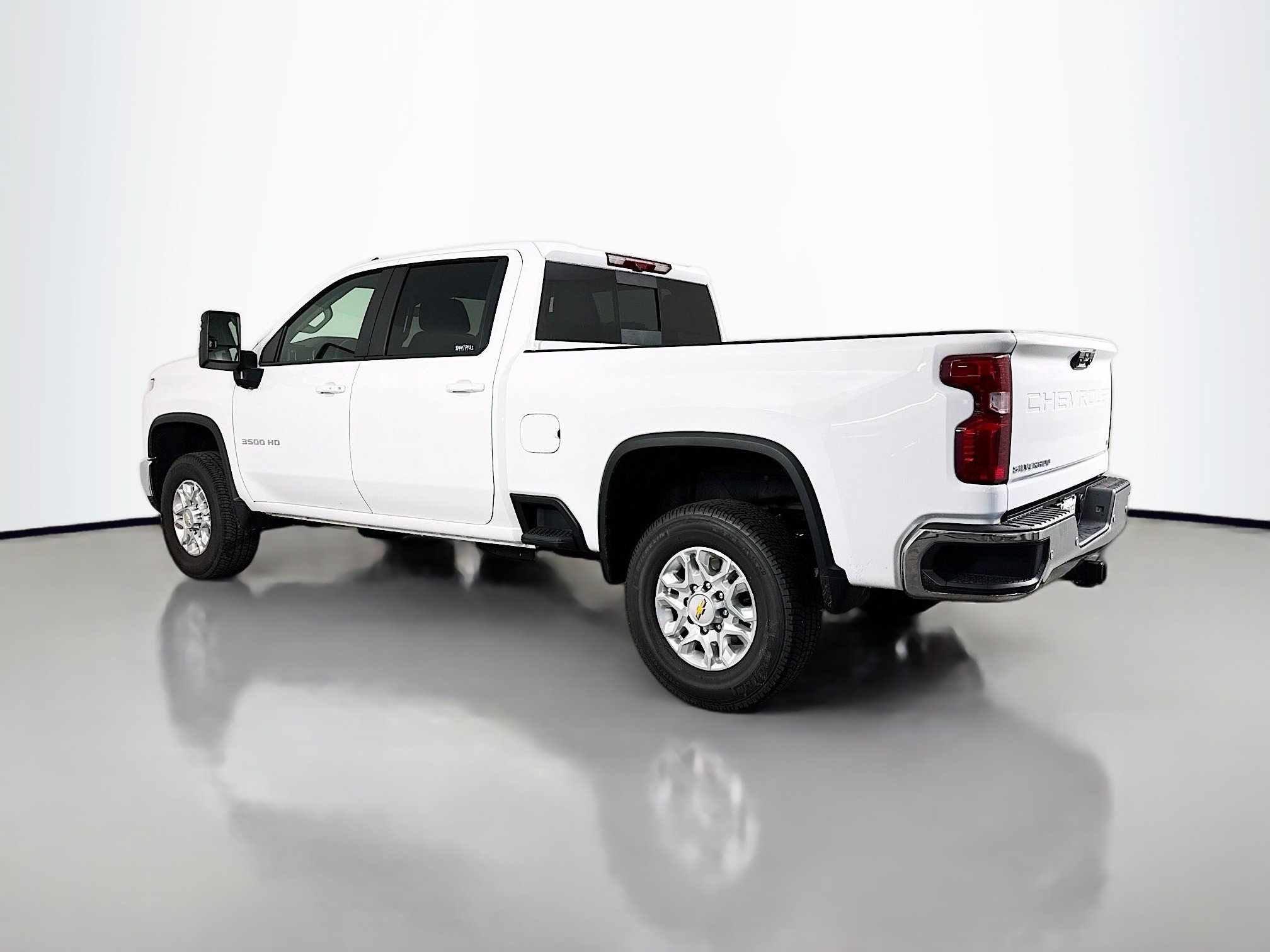 Used 2026 Chevrolet Silverado 3500 LT w/ All Star Edition AWD/4WD image 5
