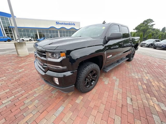 Used 2017 Chevrolet Silverado 1500 LTZ Z71 w/ LTZ Plus Package AWD/4WD image 27