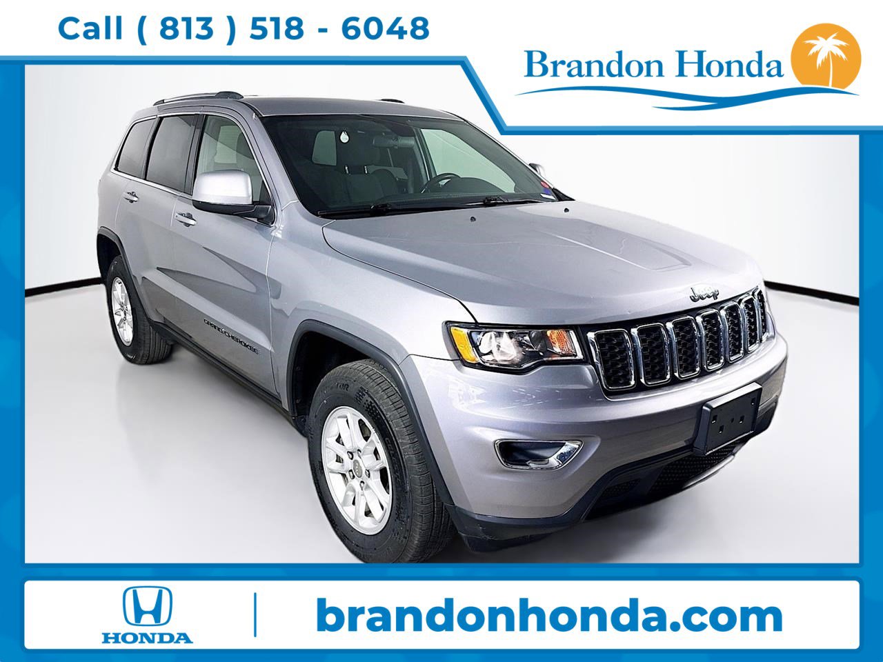 Used 2019 Jeep Grand Cherokee Laredo AWD/4WD image 1