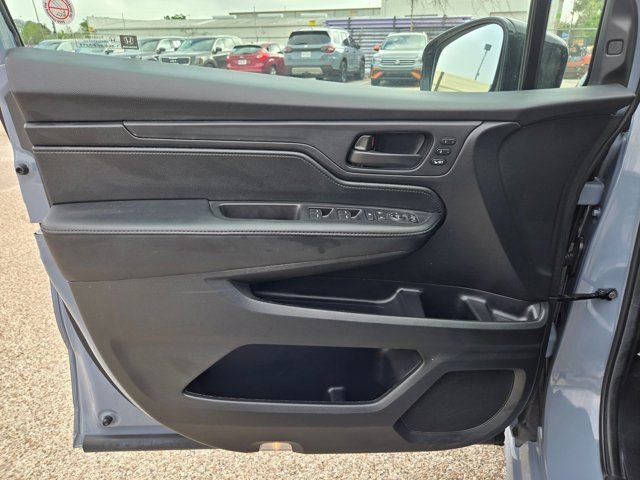 Used 2025 Honda Odyssey Sport-L image 13