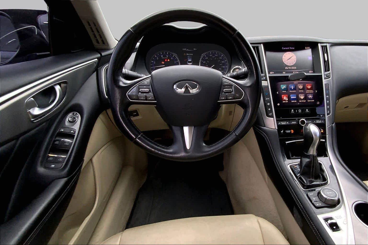 Used 2015 INFINITI Q50 Premium w/ Cargo Package RWD image 5