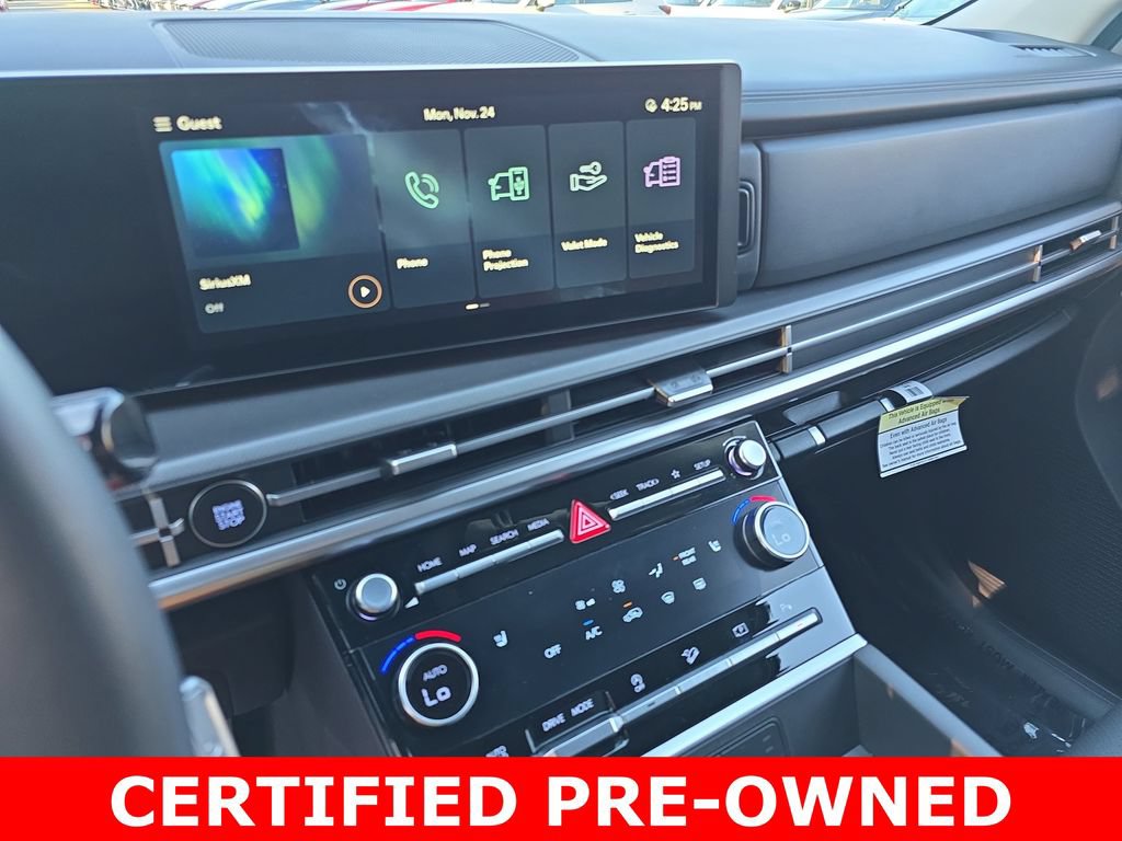 Used 2025 Hyundai Santa Fe SEL FWD image 22