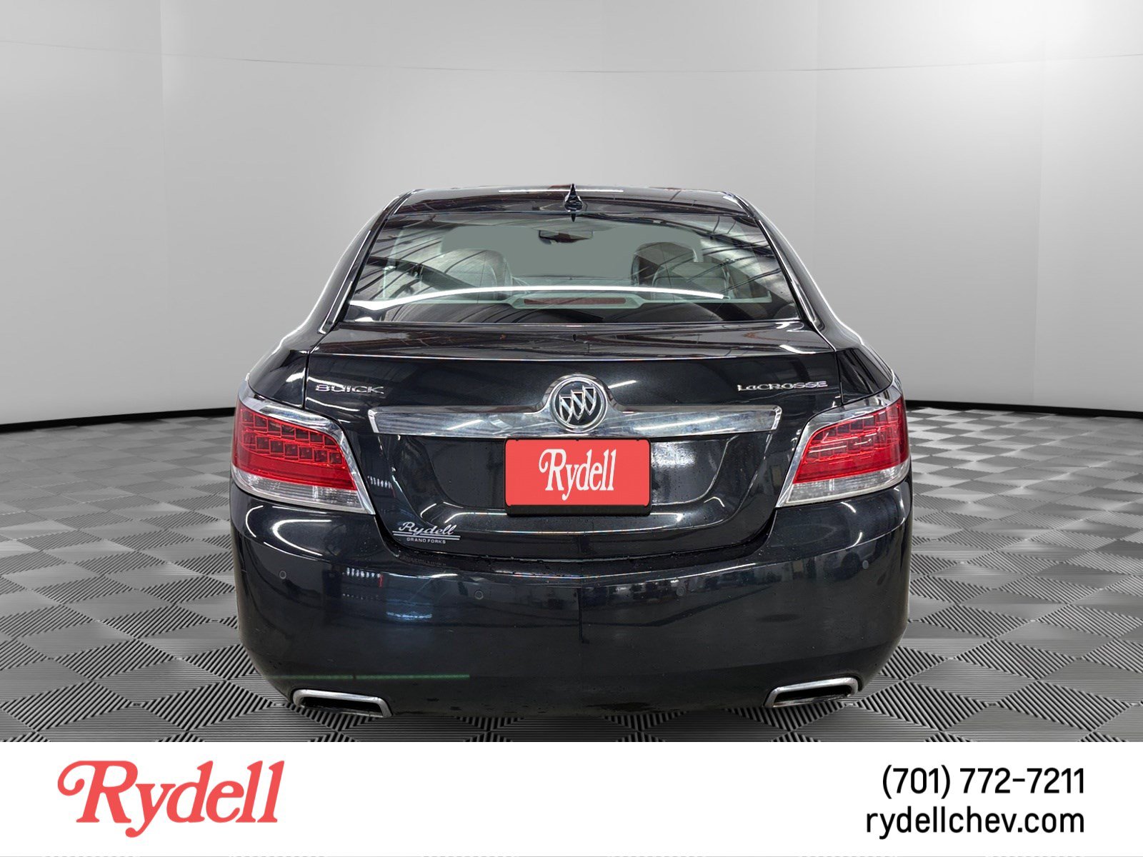 Used 2013 Buick LaCrosse Touring FWD image 4