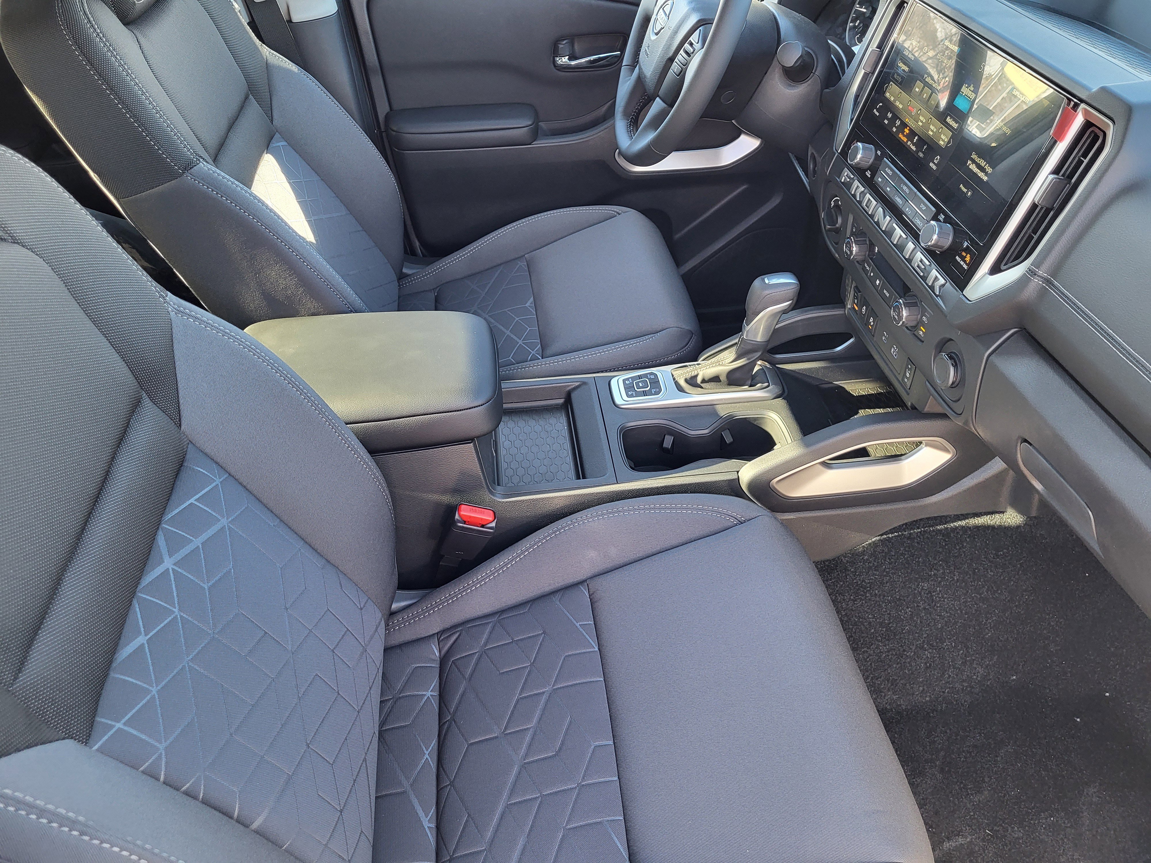 New 2026 Nissan Frontier SV w/ All-Weather Content Package image 6