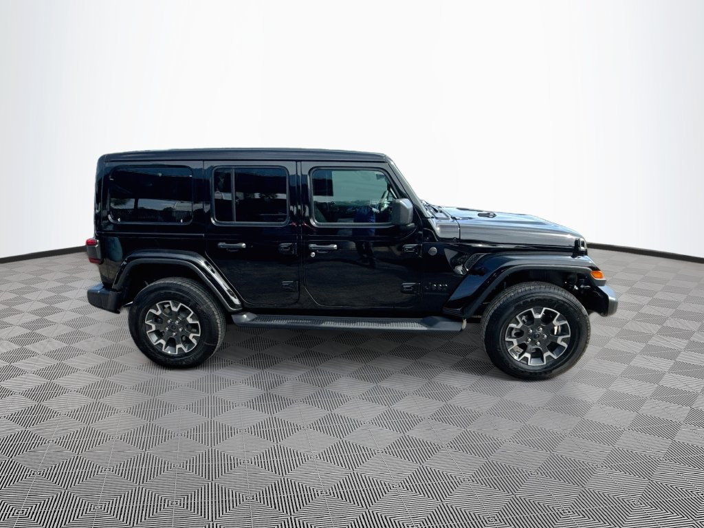 New 2027 Jeep Wrangler Unlimited Sahara AWD/4WD image 4