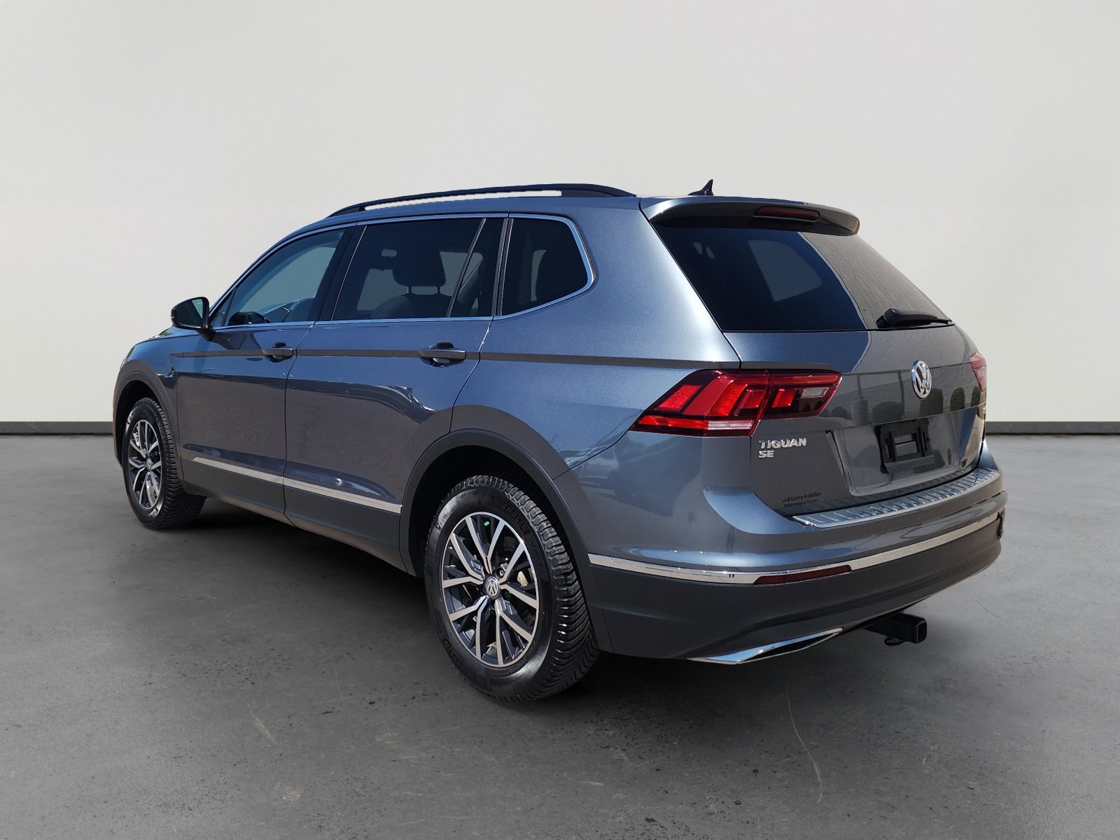 Used 2020 Volkswagen Tiguan S AWD/4WD image 3